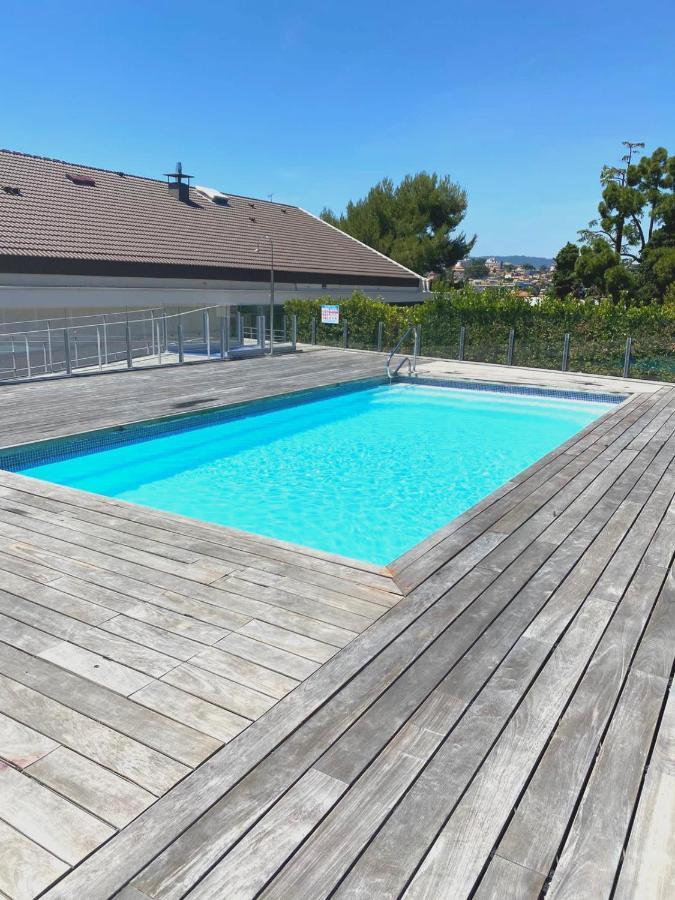 Oxford 1 Bedroom Apartment In A Brand New Building With A Pool Cannes Exterior photo